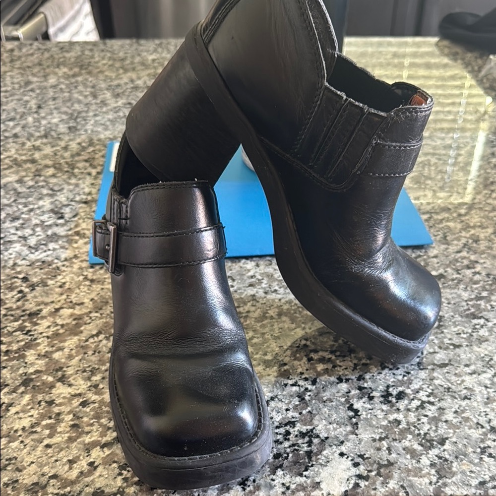 Black Leather Platform Shoes